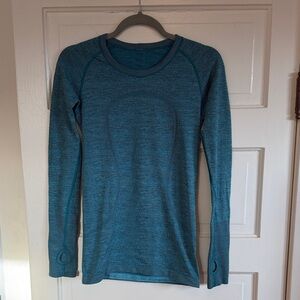 lululemon swiftly tech Teal Long Sleeve Top Women’s 4